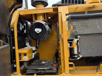 Гусеничный экскаватор CAT 320D2L: фото 5