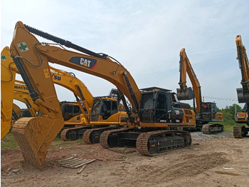 Гусеничный экскаватор CATERPILLAR 336