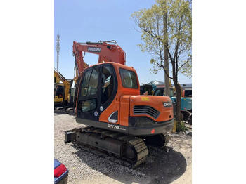 Мини-экскаватор DOOSAN DX75