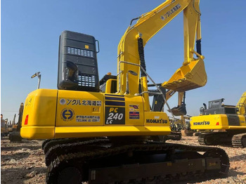 Гусеничный экскаватор KOMATSU PC240