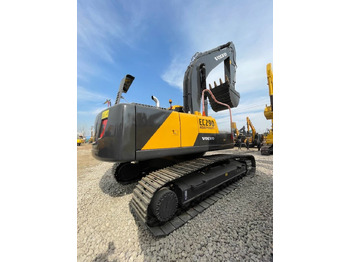Гусеничный экскаватор VOLVO EC290