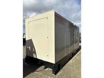 Новый Электрогенератор Cummins KTAA19-G6A - 700 kVA Generator - DPX-19848: фото 3
