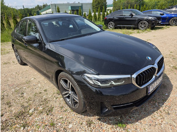 Седан BMW