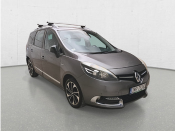 Легковой автомобиль RENAULT