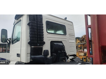 Крюковой мультилифт 2000 Volvo FM-12 MED KASSE OG MASKINFLAK: фото 5 Крюковой мультилифт 2000 Volvo FM-12 MED KASSE OG MASKINFLAK: фото 5