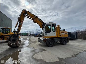 Экскаватор LIEBHERR A 316