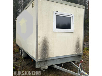 : фото в шапке страницы