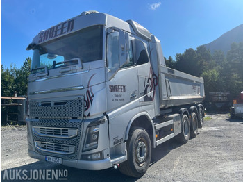 Самосвал VOLVO FH16
