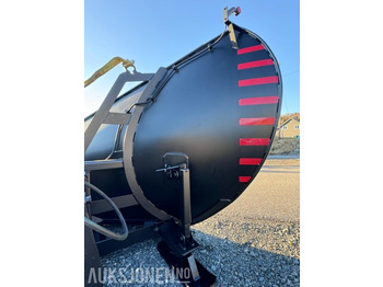 Сельскохозяйственная техника 2015 Steinsland SP 2700 - Spissplog med paralellogram - Feste for brøyteplate - Nymalt: фото 4