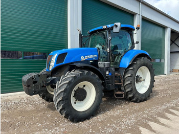 Трактор NEW HOLLAND T7.250
