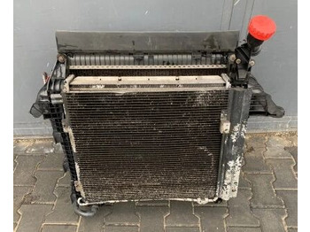 : фото в шапке страницы