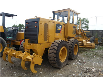 Грейдер CATERPILLAR 140H
