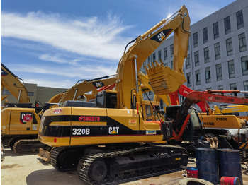 Гусеничный экскаватор CATERPILLAR 320B