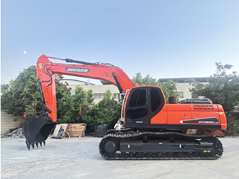 Гусеничный экскаватор DOOSAN DX300LC