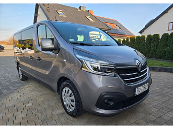Легковой автомобиль RENAULT
