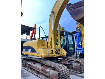 Гусеничный экскаватор CATERPILLAR 320C