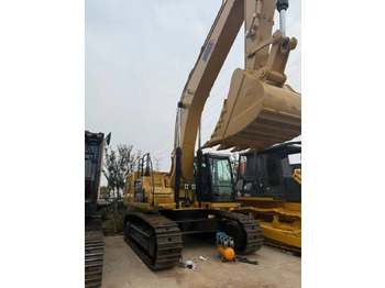 Гусеничный экскаватор CATERPILLAR 336