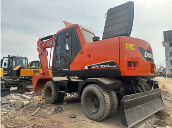 Колёсный экскаватор DOOSAN DH150W-7