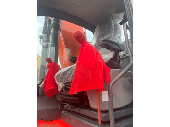 Гусеничный экскаватор Doosan DX 220 LC-9C: фото 3