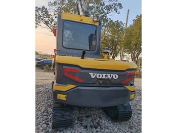 Гусеничный экскаватор VOLVO EC60D