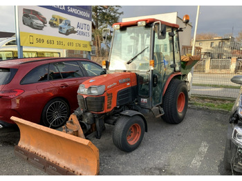 Коммунальный трактор KUBOTA