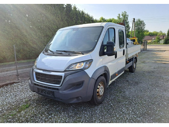 Малотоннажный бортовой грузовик PEUGEOT Boxer