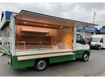 Торговый грузовик RENAULT Master