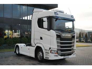 Тягач SCANIA S 450