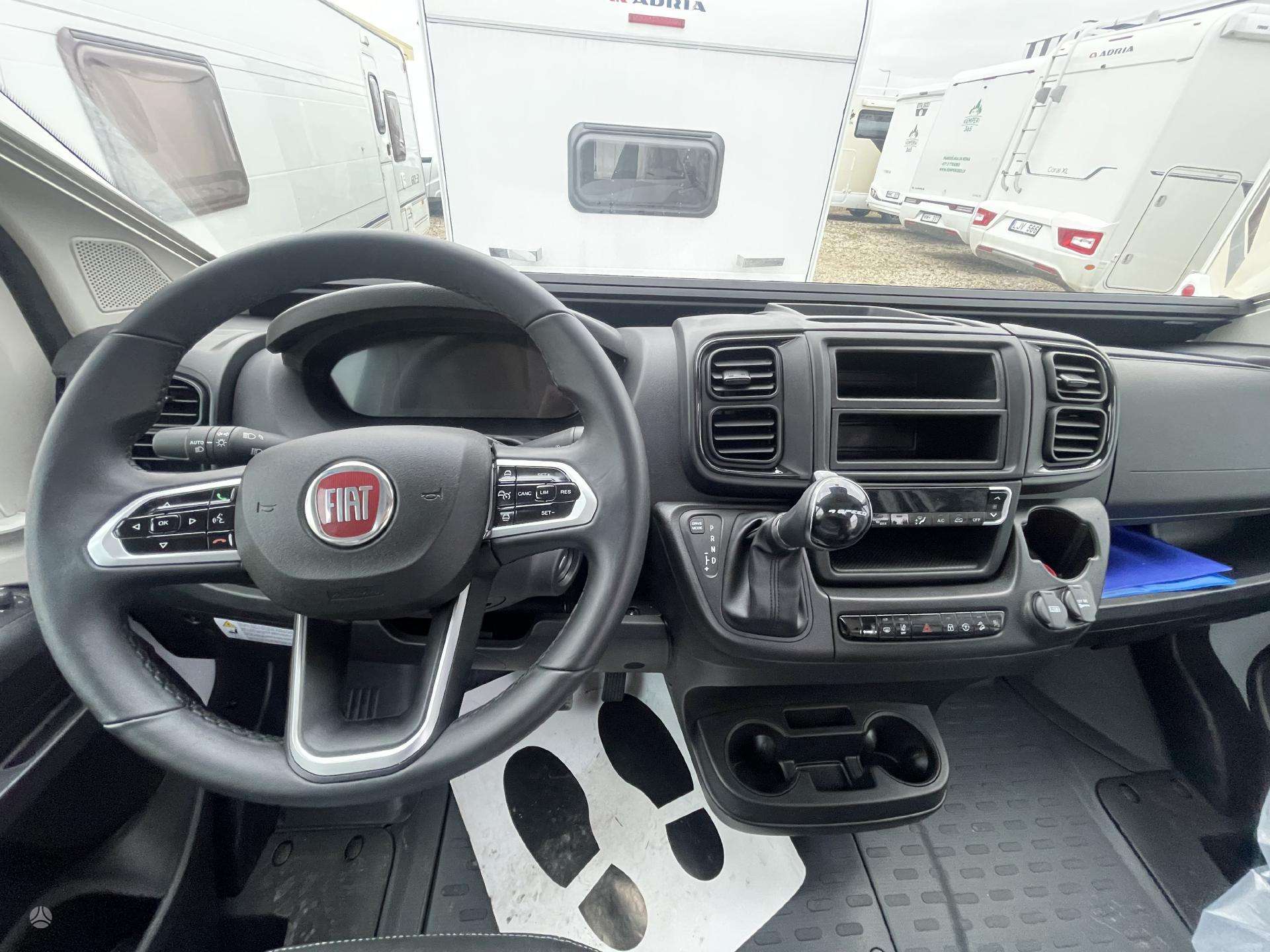 Новый Кастенваген ADRIA Twin Axess 640SL: фото 3