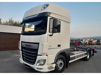 Грузовик-шасси DAF XF 106 450