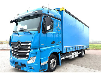 Тентованный грузовик MERCEDES-BENZ Actros