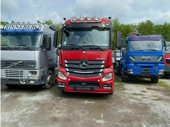 Тягач Mercedes-Benz 1842 Actros MP4 G.Haus/Hochdach Vollbaust: фото 2