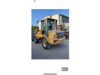 Колёсный погрузчик Volvo L30G: фото 4