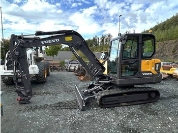 Мини-экскаватор VOLVO EC60E