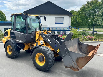 Колёсный погрузчик Volvo L 25 Electric: фото 2