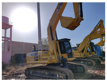 Гусеничный экскаватор KOMATSU PC240