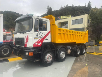 Самосвал MAN 35.422: фото 3