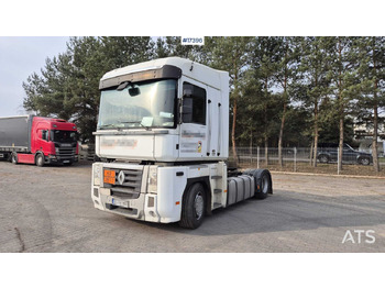 Тягач RENAULT Magnum 480