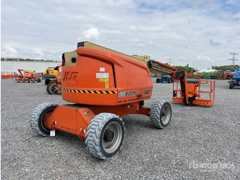 Коленчатый подъемник JLG