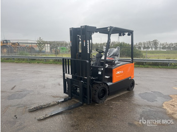 Электропогрузчик DOOSAN