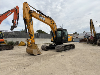 Гусеничный экскаватор JCB JS220LC