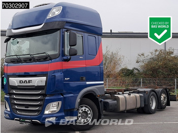 Грузовик-контейнеровоз/ Сменный кузов DAF XF 480