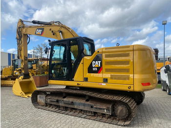 Гусеничный экскаватор CATERPILLAR 323