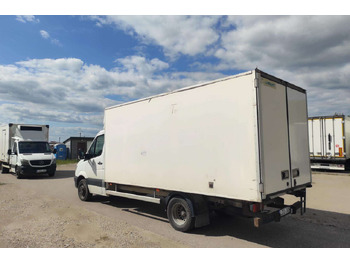 Цельнометаллический фургон Mercedes-Benz Sprinter: фото 4 Цельнометаллический фургон Mercedes-Benz Sprinter: фото 4