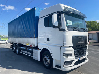 Тентованный грузовик MAN TGX