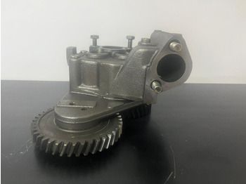 Масляный насос LIEBHERR