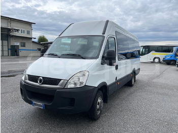 Микроавтобус, Пассажирский фургон Iveco Daily: фото 4