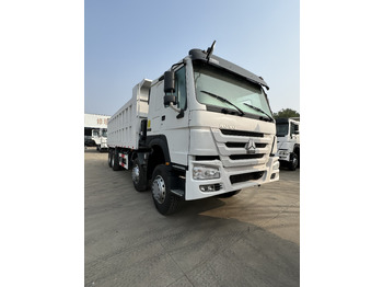 Внедорожный самосвал HOWO 8x4: фото 2