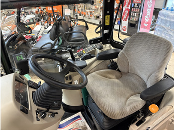 Минитрактор John Deere 4066R Compact Tractor: фото 4