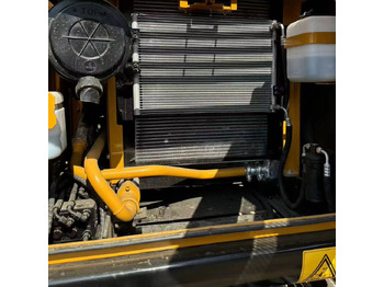 Гусеничный экскаватор SANY